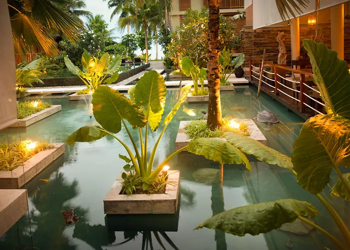 Dhevatara Beach Hotel